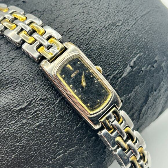 Vintage Seiko Ladies Tank Watch Two-tone Black Dial Working New Battery main image 5